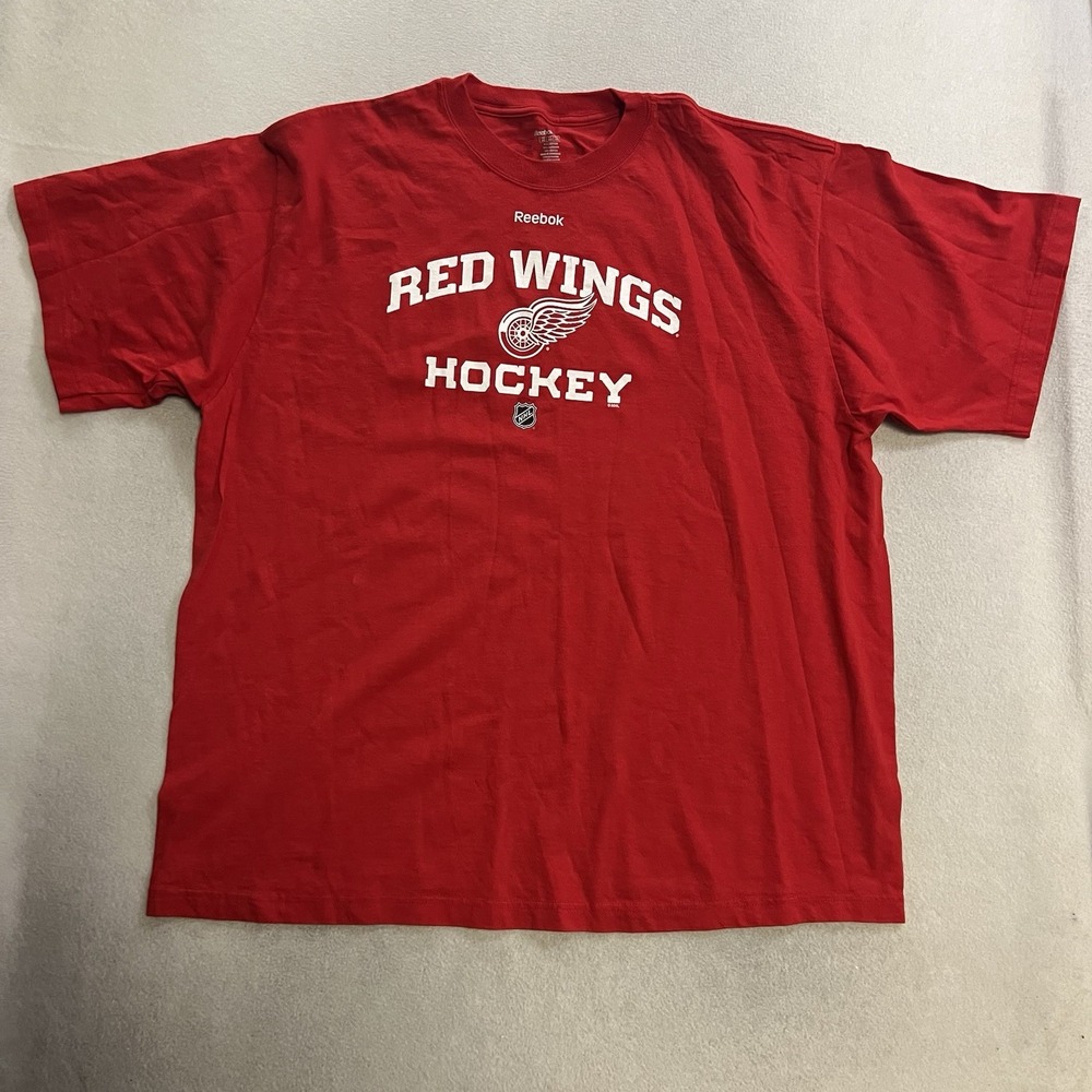 Reebok Detroit Red Wings T-Shirt Men's Size 2XL Red Short Sleeve NHL Hockey Tee